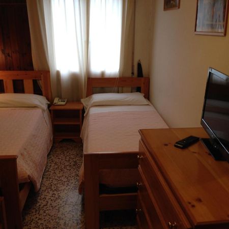 Hotel Cimone Риолунато Номер фото