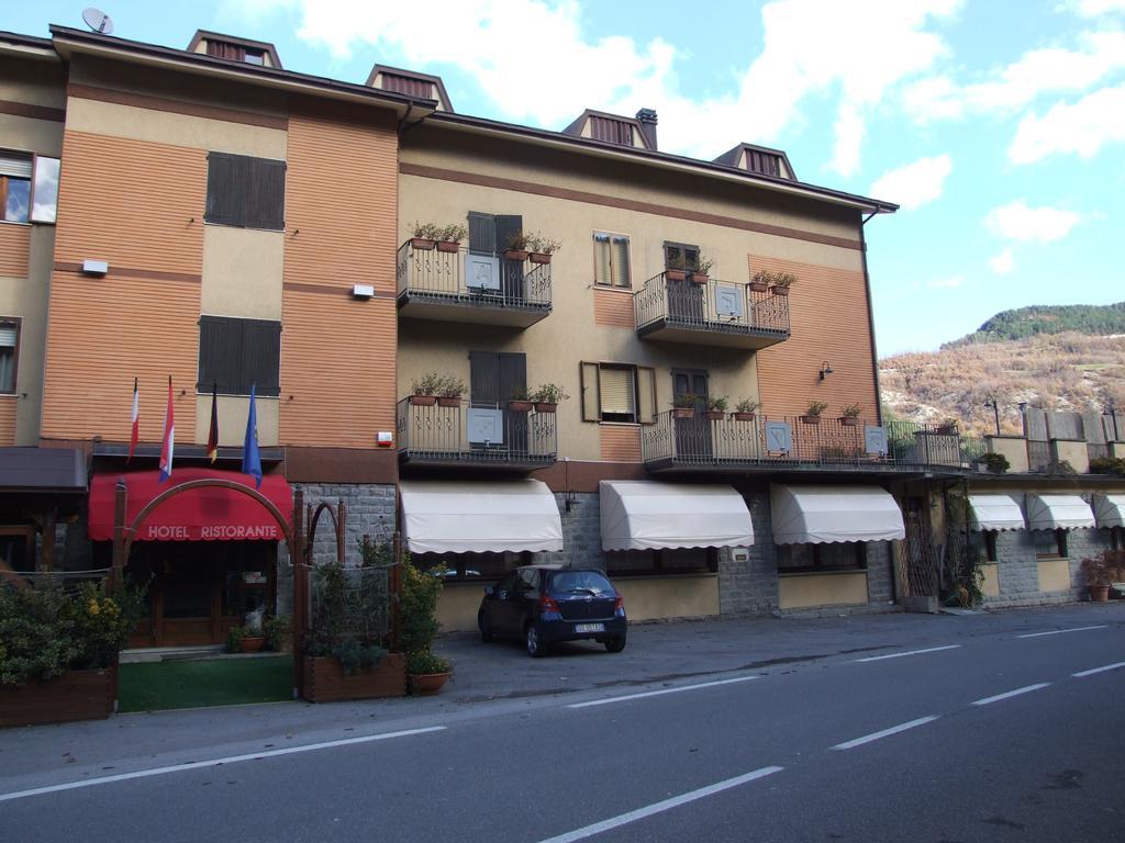 Hotel Cimone Риолунато Экстерьер фото